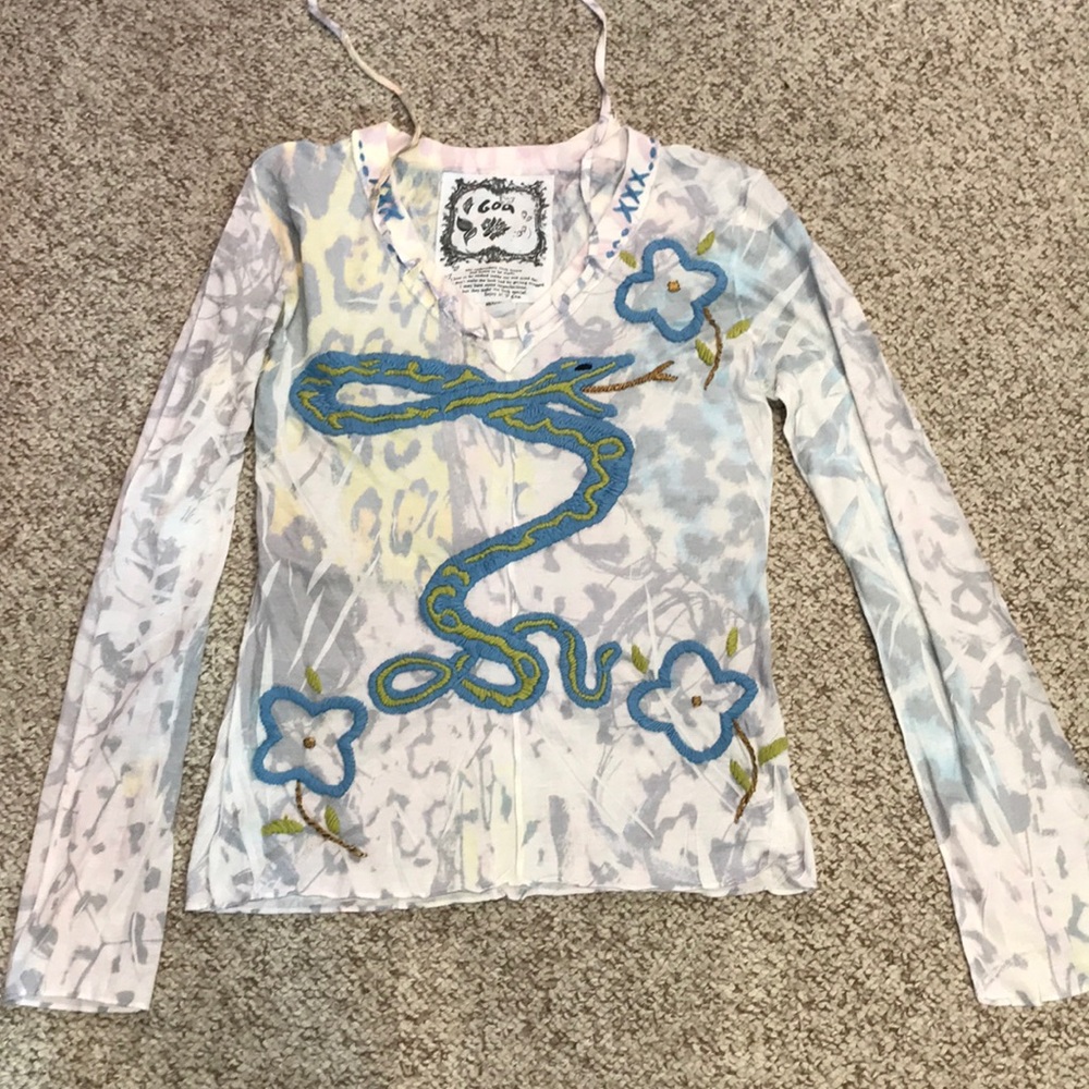 Snake Hand Embroidered - Boutique Brand - Size M/L